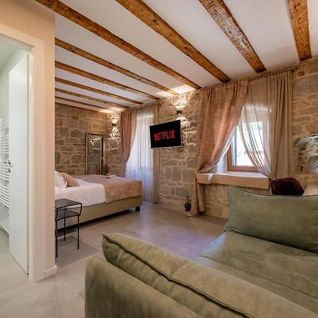 Old Spalatrum Luxury Rooms Split Buitenkant foto