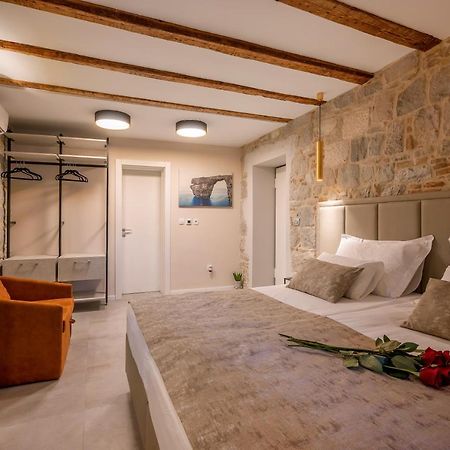 Old Spalatrum Luxury Rooms Split Buitenkant foto