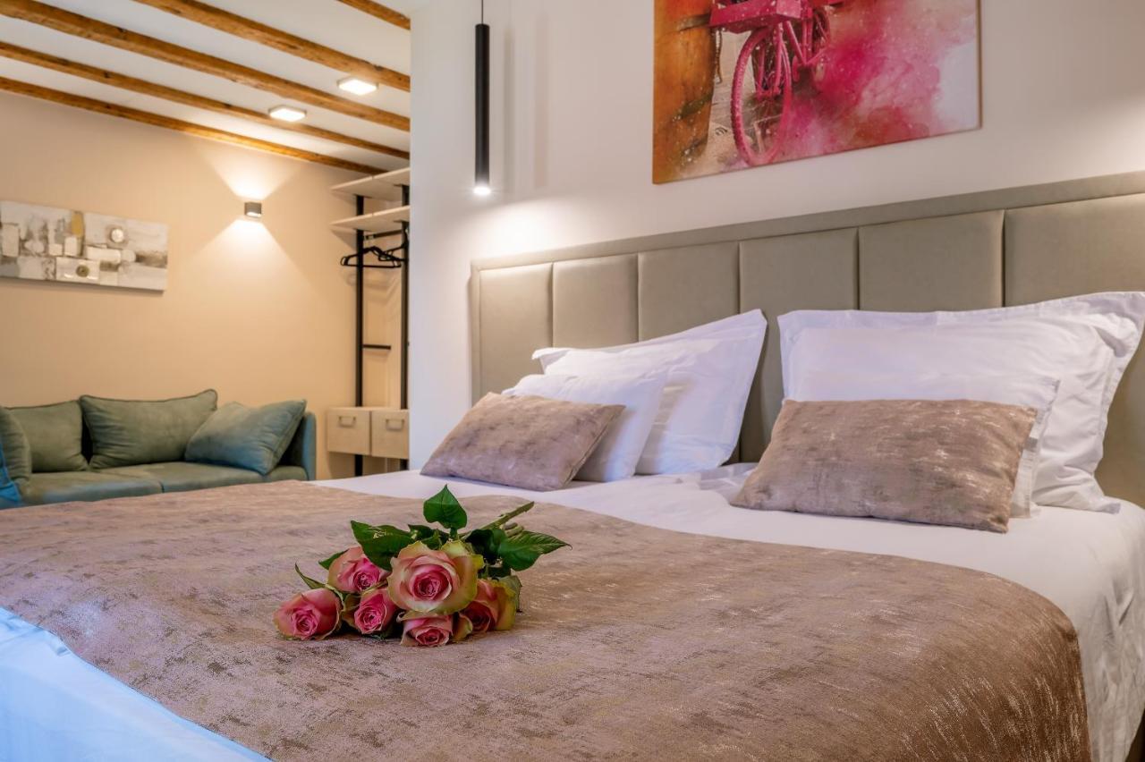 Old Spalatrum Luxury Rooms Split Buitenkant foto