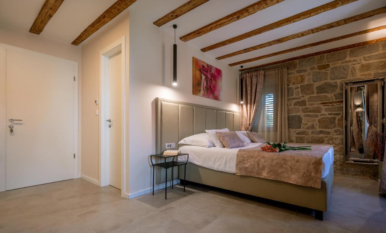 Old Spalatrum Luxury Rooms Split Buitenkant foto