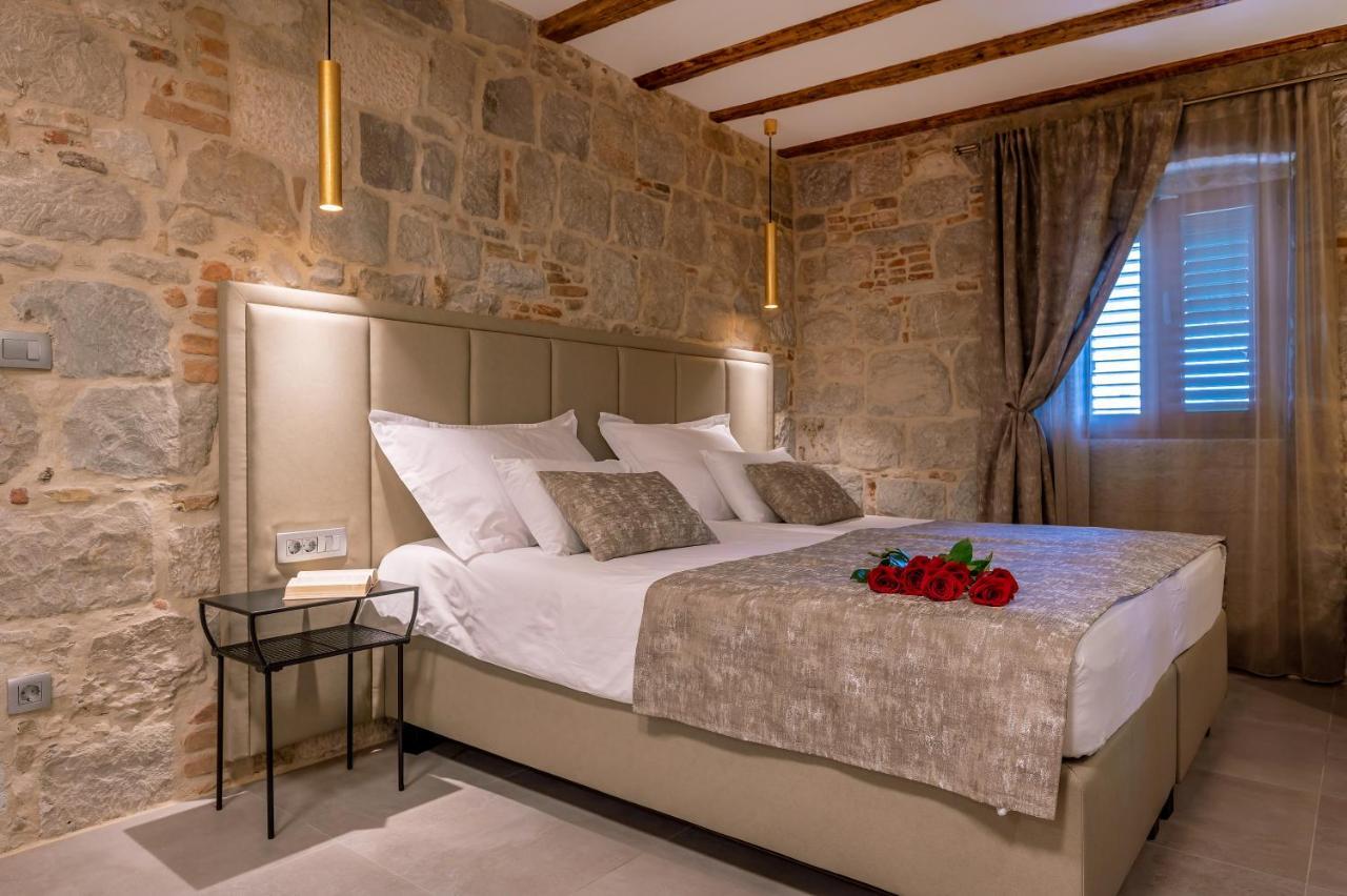 Old Spalatrum Luxury Rooms Split Buitenkant foto