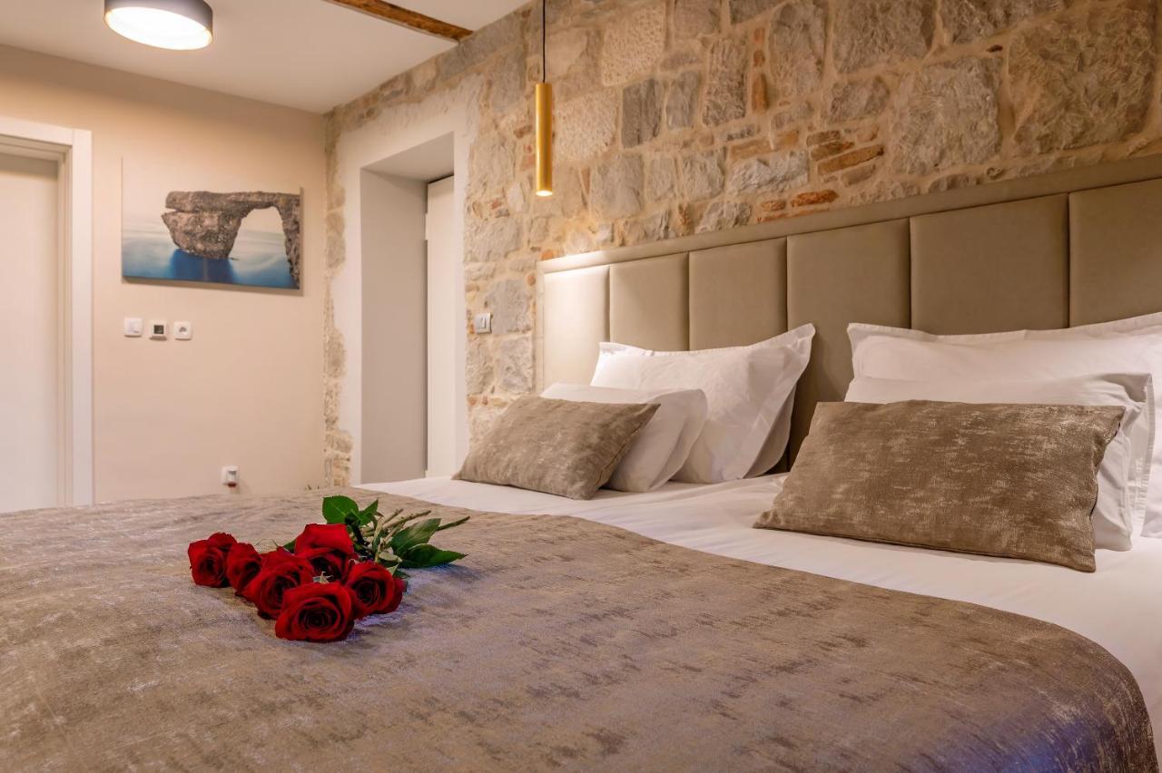 Old Spalatrum Luxury Rooms Split Buitenkant foto