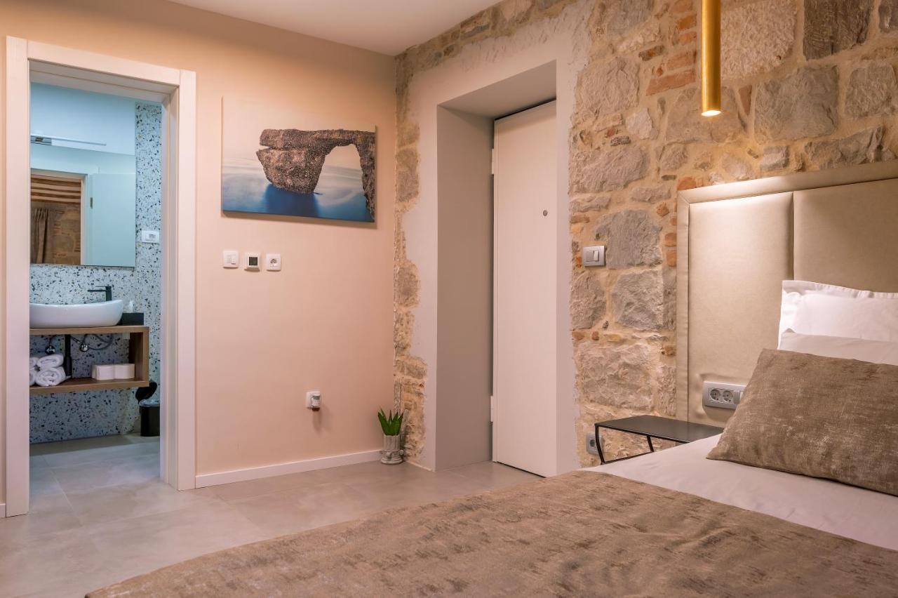 Old Spalatrum Luxury Rooms Split Buitenkant foto